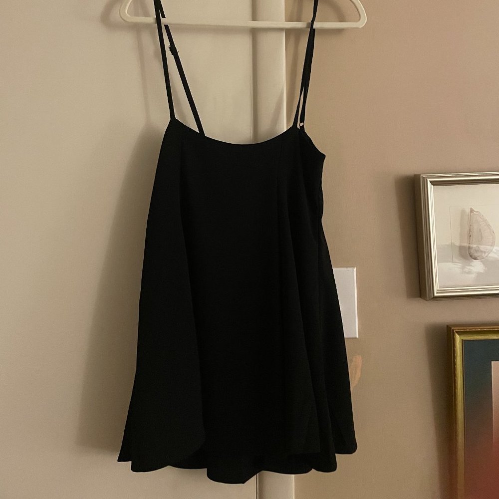 NWT mini pinnafore dress, black
